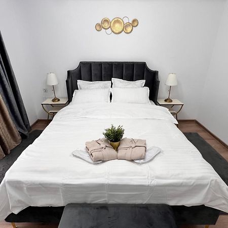 Sun Apartments Otopeni Eksteriør bilde